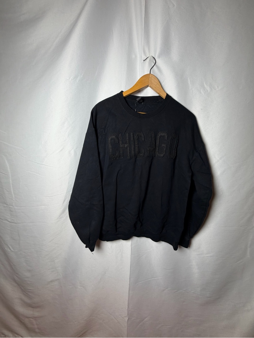 Gildan Black Crewneck Sweater with 'Chicago' Embroidered Logo